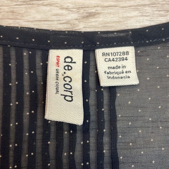 de. corp by Esprit Urban Casual Black with White Polka Dot Short Sleeve Top M - Picture 9 of 13